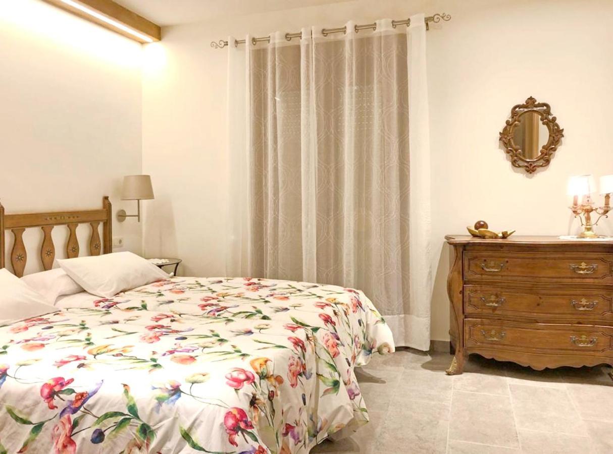 4 Bedrooms House With Terrace And Wifi At Cretas Luaran gambar